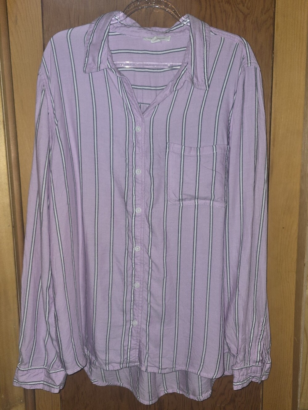 Beach lunch lounge womens large 100% rayon pink spriped high low button down